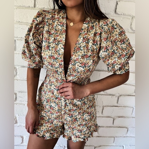 Free People Seven Wonders Marguerite Playsuit Size 2 Floral Cottage Romper. 22 - Picture 2 of 12